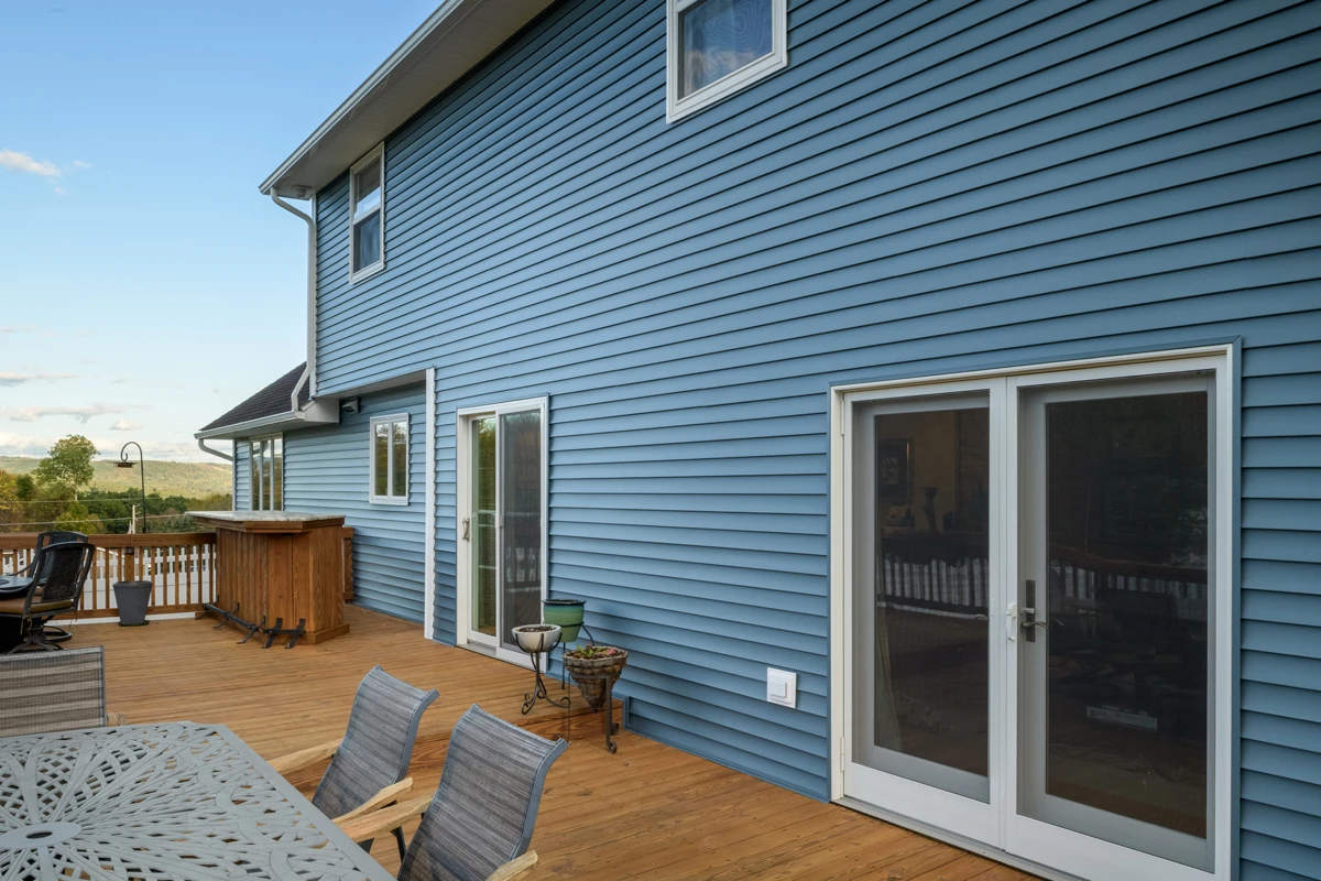 Natural stone accents on a Harding, PA siding remodel