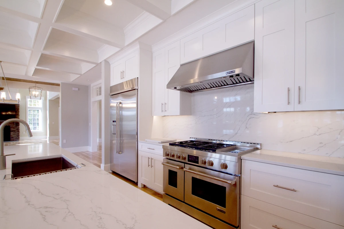 White shaker Wellborn cabinetry in a Harveys Lake, PA custom home