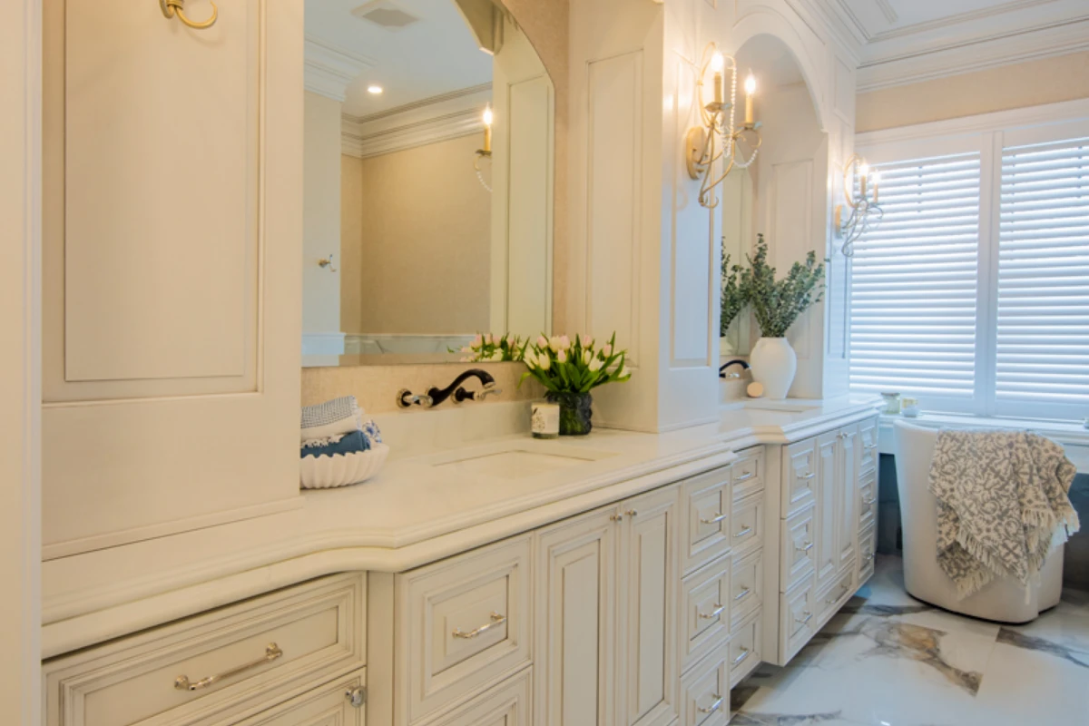 Marble mosaic accent wall and niche in a Newton Ransom, PA shower